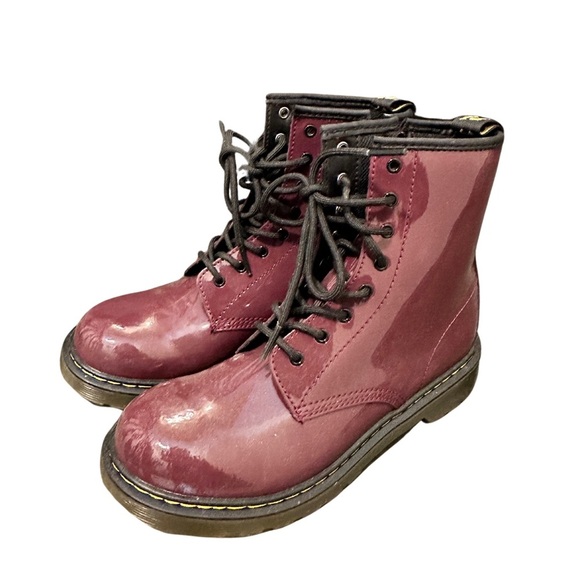 Dr Martens Women’s Boots Burgundy Purple Lace-Up Patent Leather - Picture 2 of 11